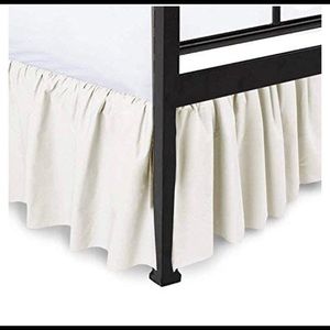 EUC KING SIZE RUFFLED BED SKIRT